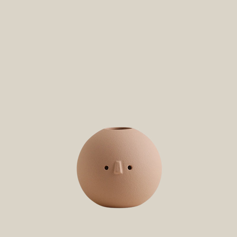 Cozy Blink Vase