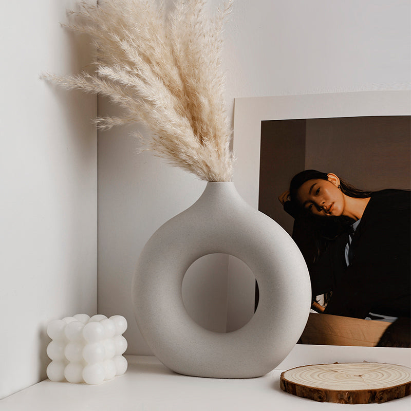 Hollow Circle Vase
