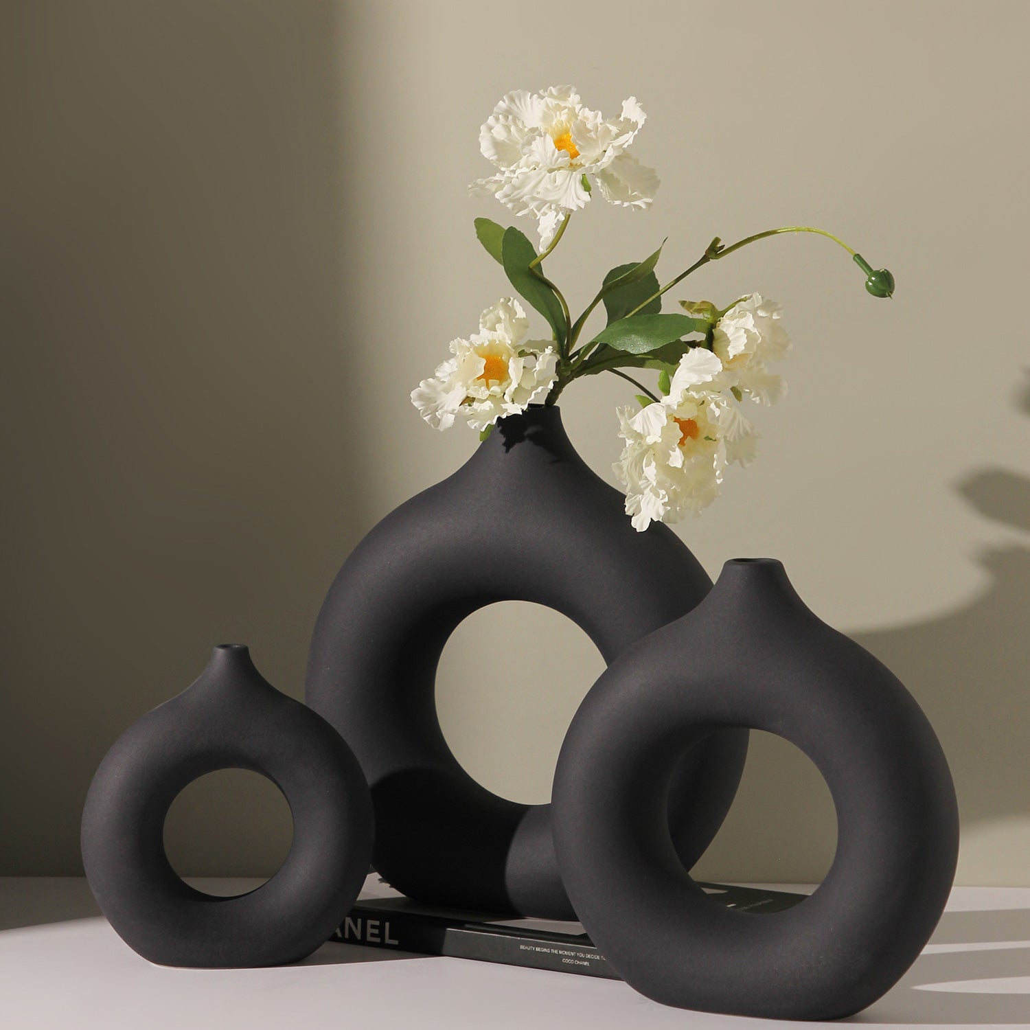 Midnight Ring Vase